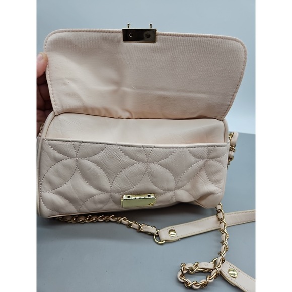 Forever 21 Blush Pink Quilted Faux Leather Shoulder Purse Gold Tone Hardware - Picture 9 of 13